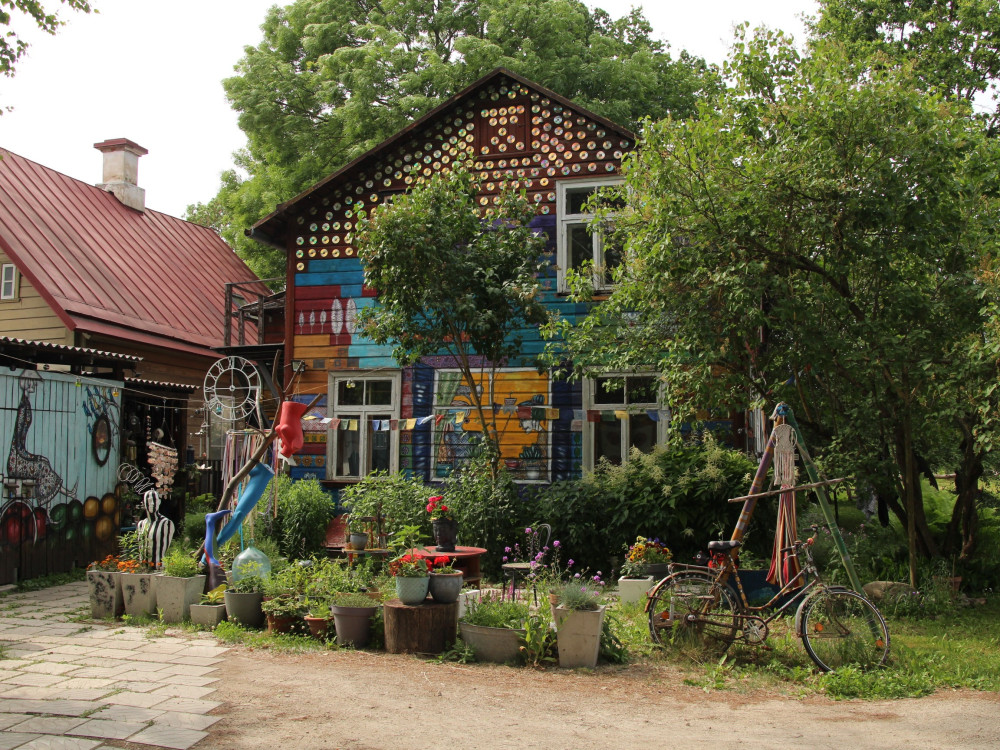 Kleurrijk houten huis in Tartu