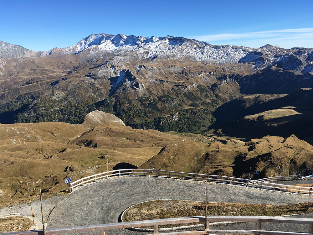 Grossglockner weg in het najaar