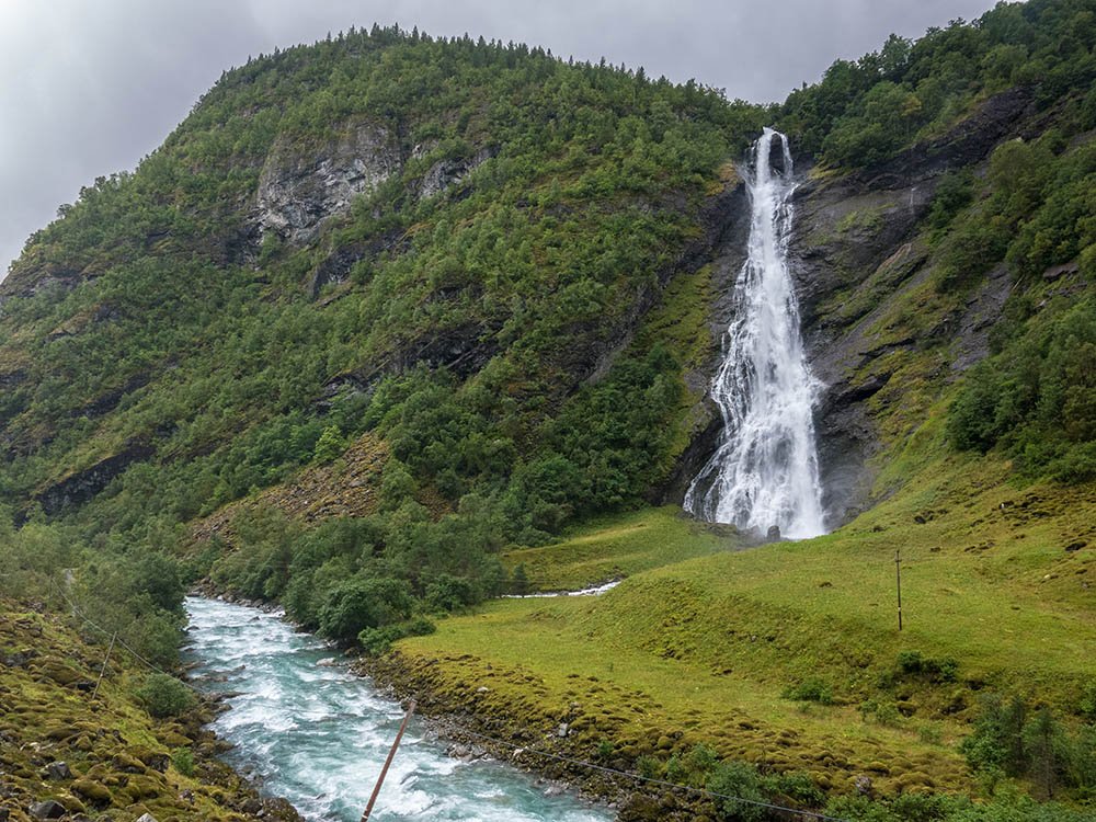 Utladalen watervallen