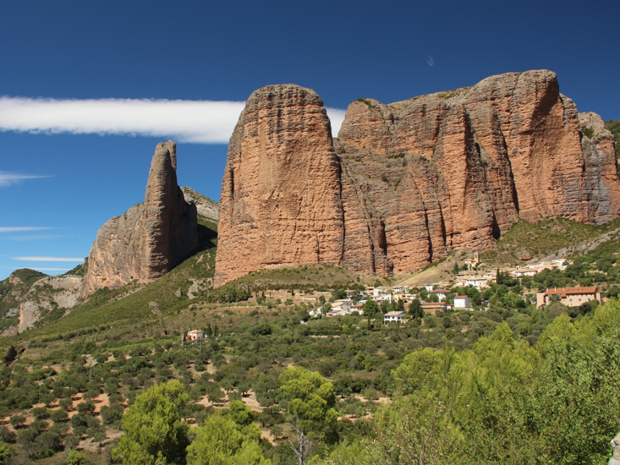 Mallos de Riglos