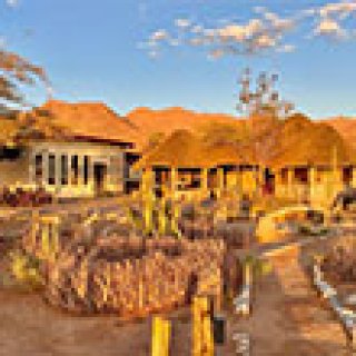 Afbeelding voor Booking.com - Solitaire Mountain Lodge