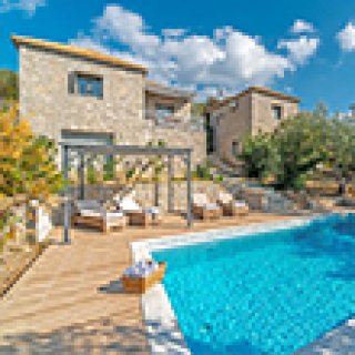 Afbeelding voor By June - Sfeervol Peloponnesos