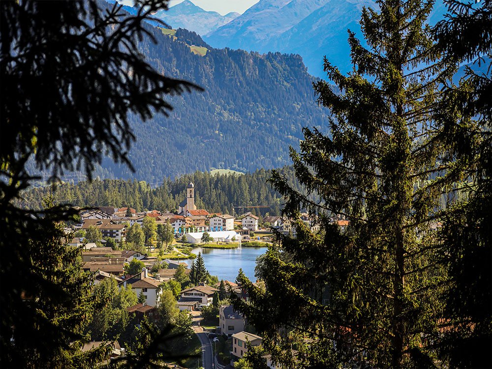 Laax