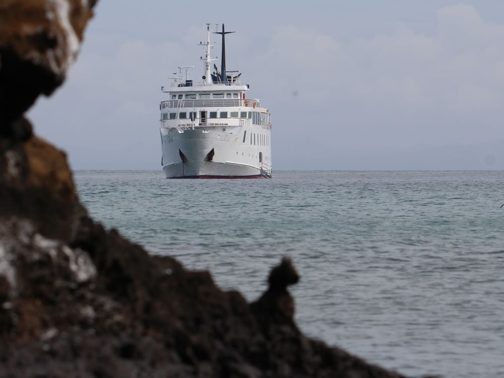 La Pinta yacht