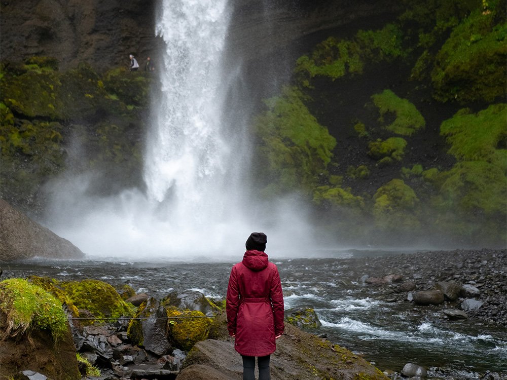 Waterval wandeling in IJsland