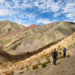Afbeelding voor Riksja Travel - Bouwstenen Ladakh