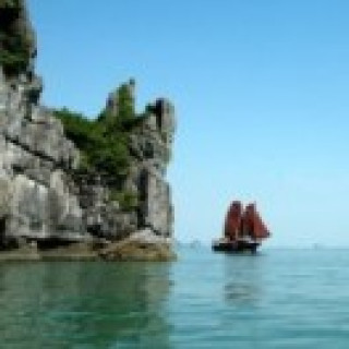 Afbeelding voor Riksja Vietnam - Bai Tu Long of Halong