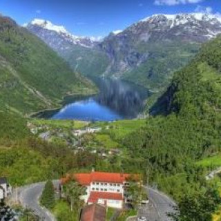 Afbeelding voor Booking.com - Hotel Geiranger