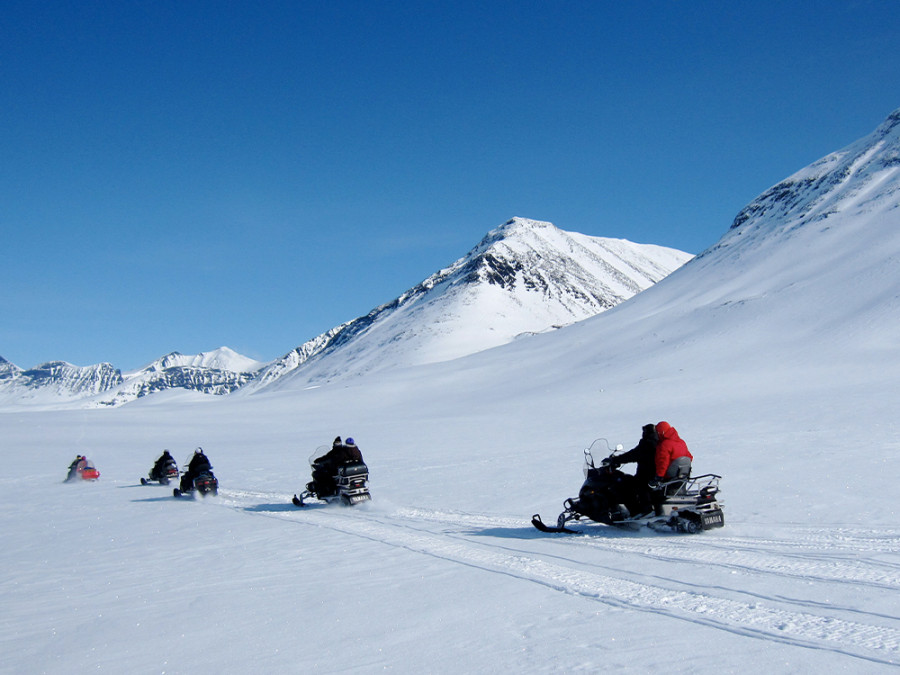 Sneeuwscooter Zweeds Lapland