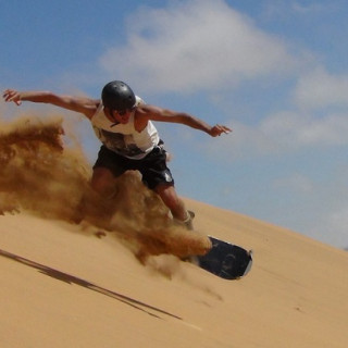 Afbeelding voor Sandboarden bij Swakopmund