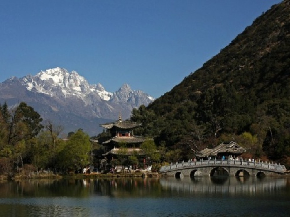 Jade Dragon snow mountain