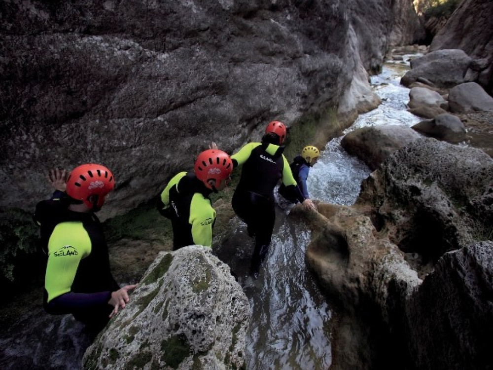 Canyoning