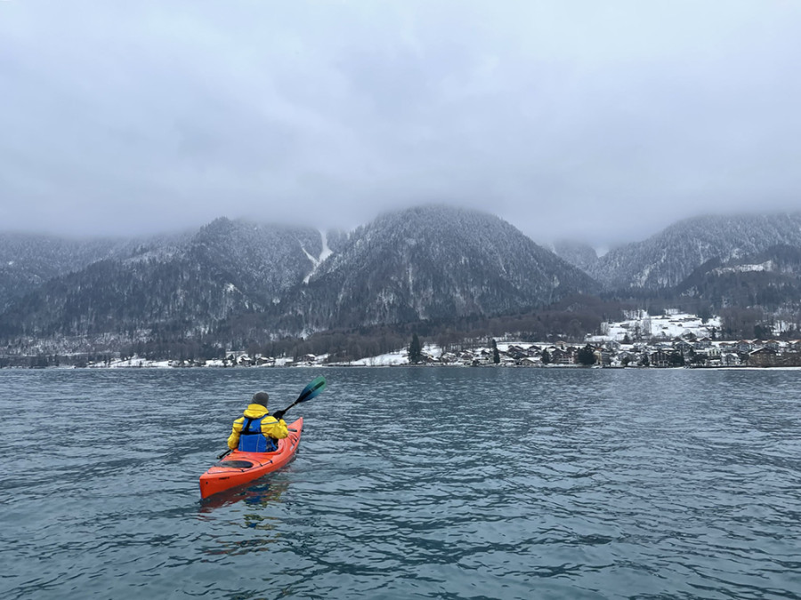 Winterkajakken op de Brienzersee