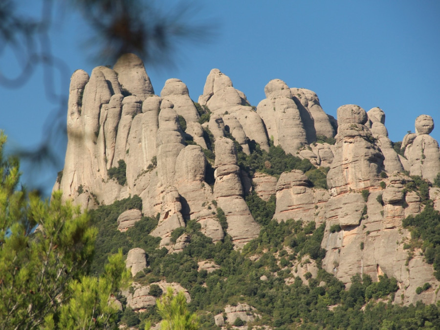 Montserrat Montserrat