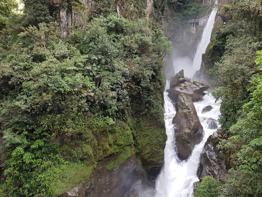 Waterval bij Baños Waterval bij Baños