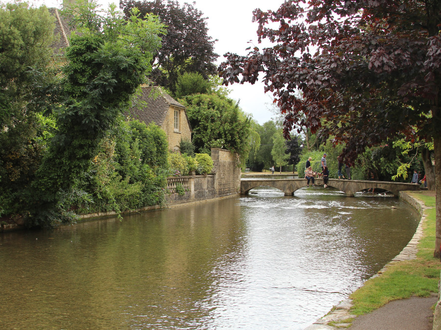 Bourton-on-the-Water Cotswolds Bourton-on-the-Water Cotswolds