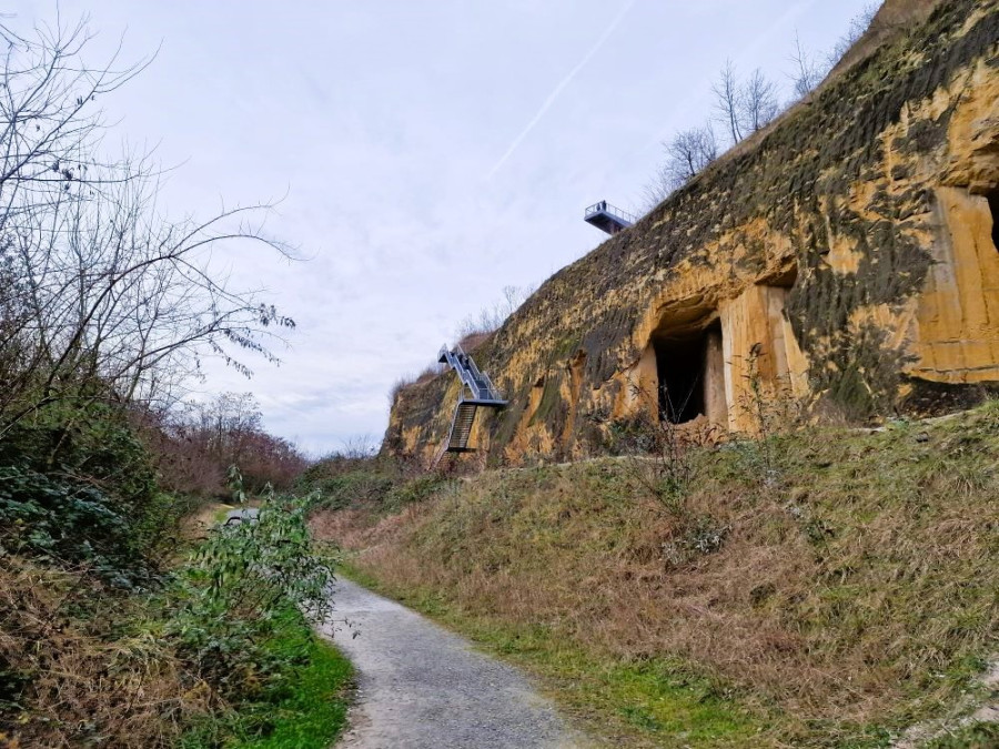 Grotten