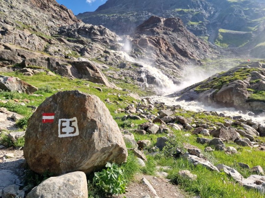 Wandelen naar de Gletscherstube Wandelen naar de Gletscherstube
