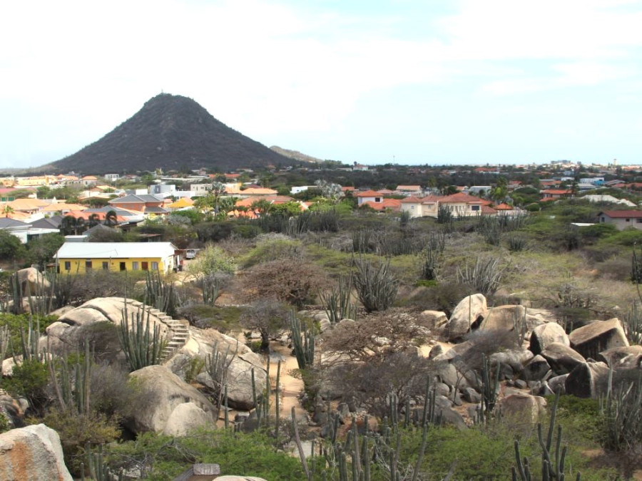 Hooiberg Aruba