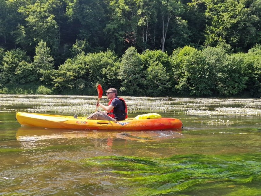 Kayak op de Semoy