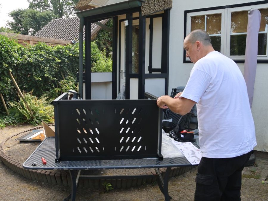 bbq in elkaar zetten