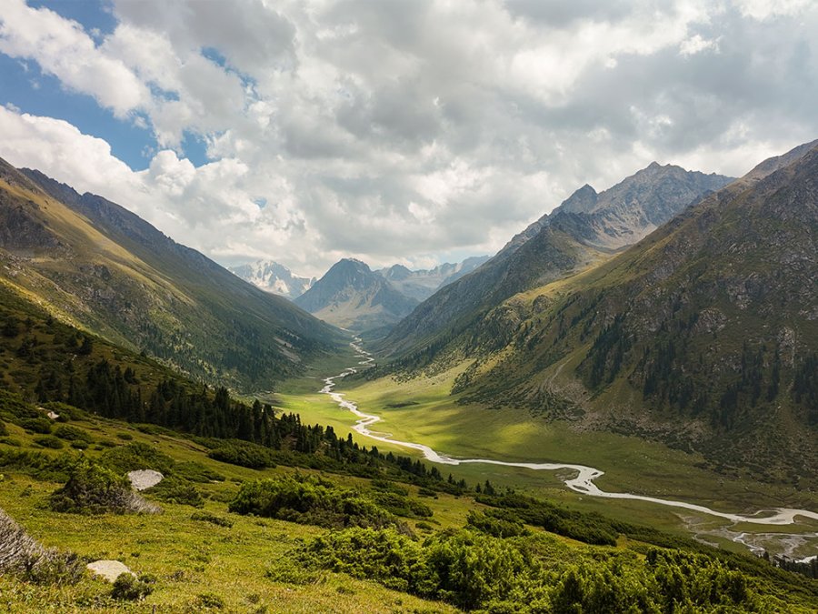 Wandelen Ak-Suu-vallei Wandelen Ak-Suu-vallei