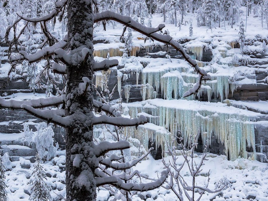 Kleurrijke watervallen