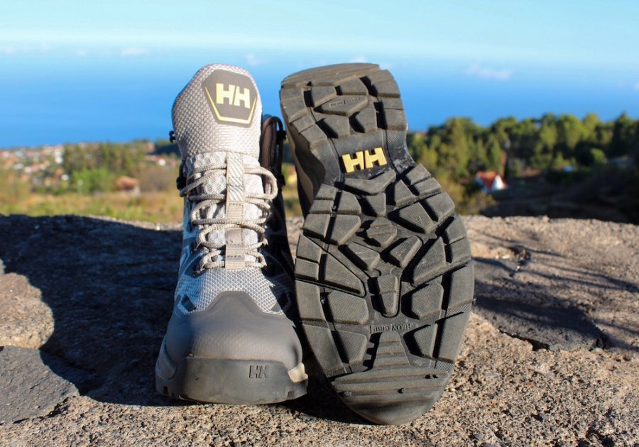 Onderkant van de wandelschoen Onderkant van de wandelschoen