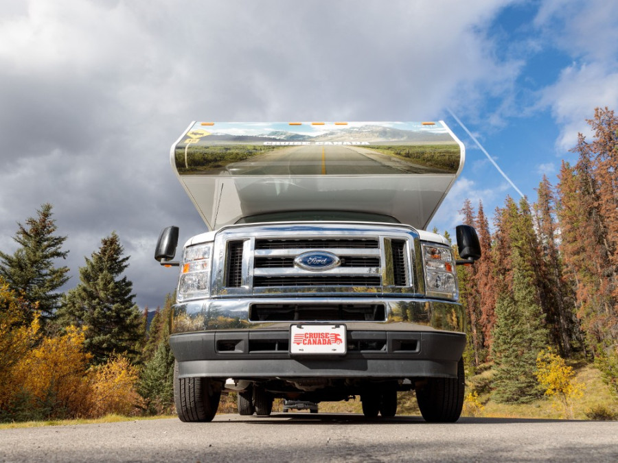 Camper Rocky Mountains