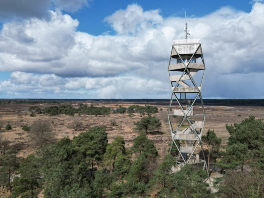 Uitkijktoren wandelpad Libel