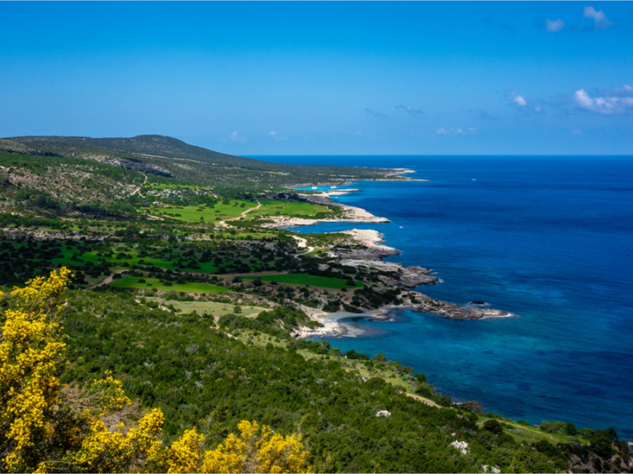 Akamas Akamas