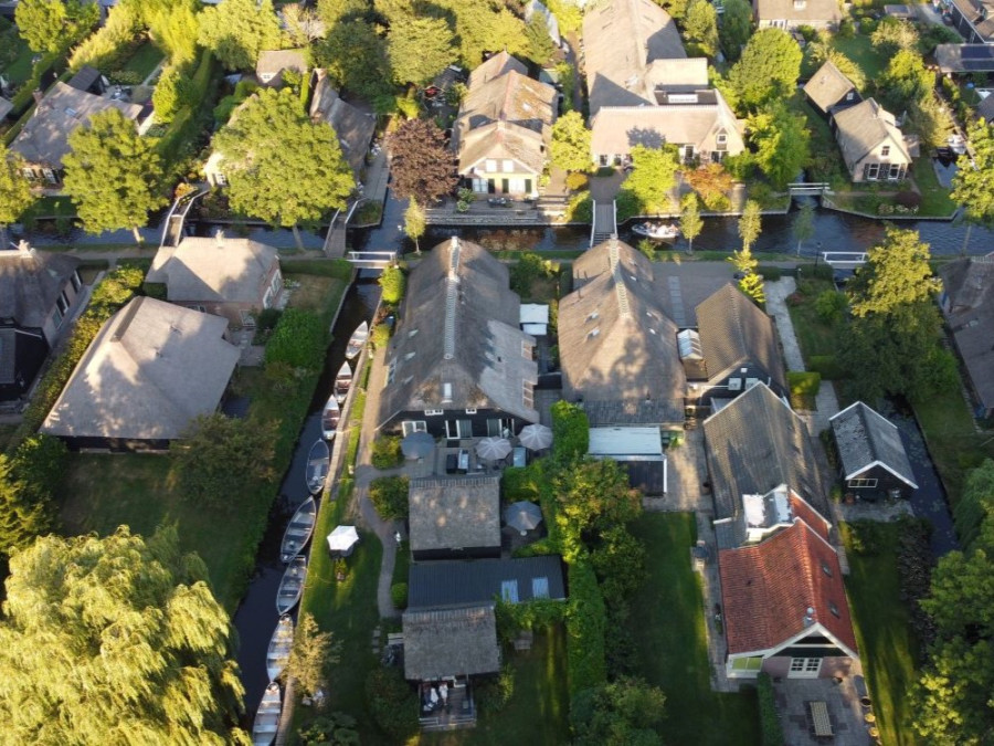 Dronefoto Giethoorn Dronefoto Giethoorn