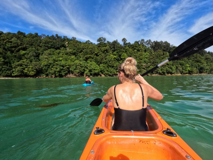 Gaya eiland kayak Gaya eiland kayak