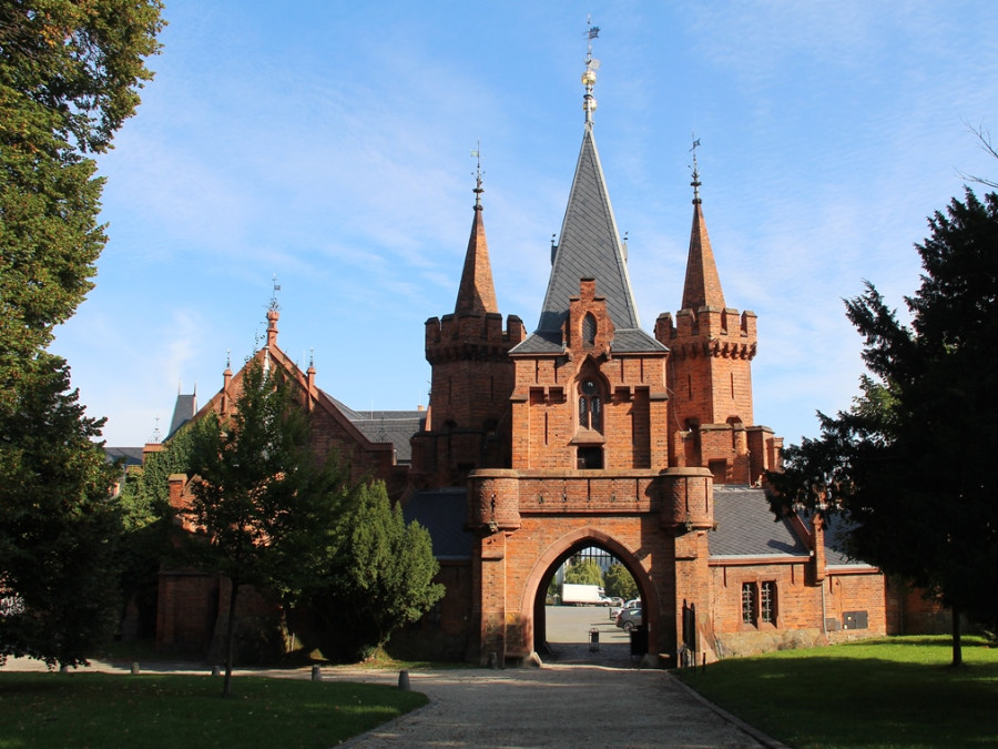 Toegangspoort Hradec nad Moravicí Toegangspoort Hradec nad Moravicí