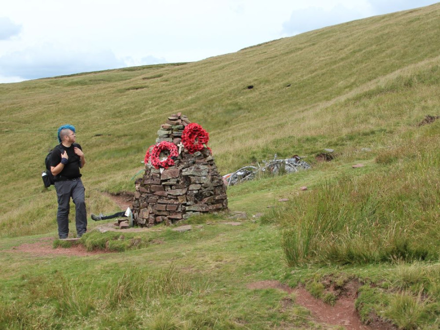 Memorial Brecon Beacons Memorial Brecon Beacons