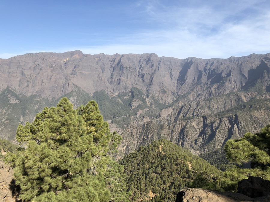 Uitzicht op Caldera de Taburiente Uitzicht op Caldera de Taburiente