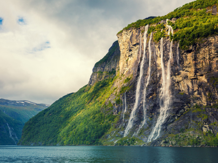 Seven Sisters waterval Seven Sisters waterval