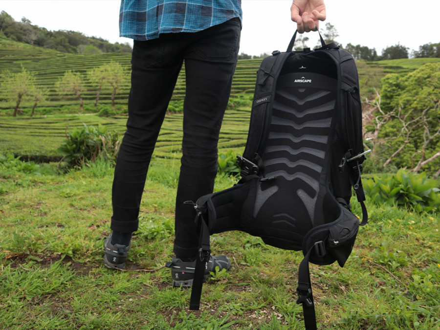 Review Talon 33 Osprey Review Talon 33 Osprey