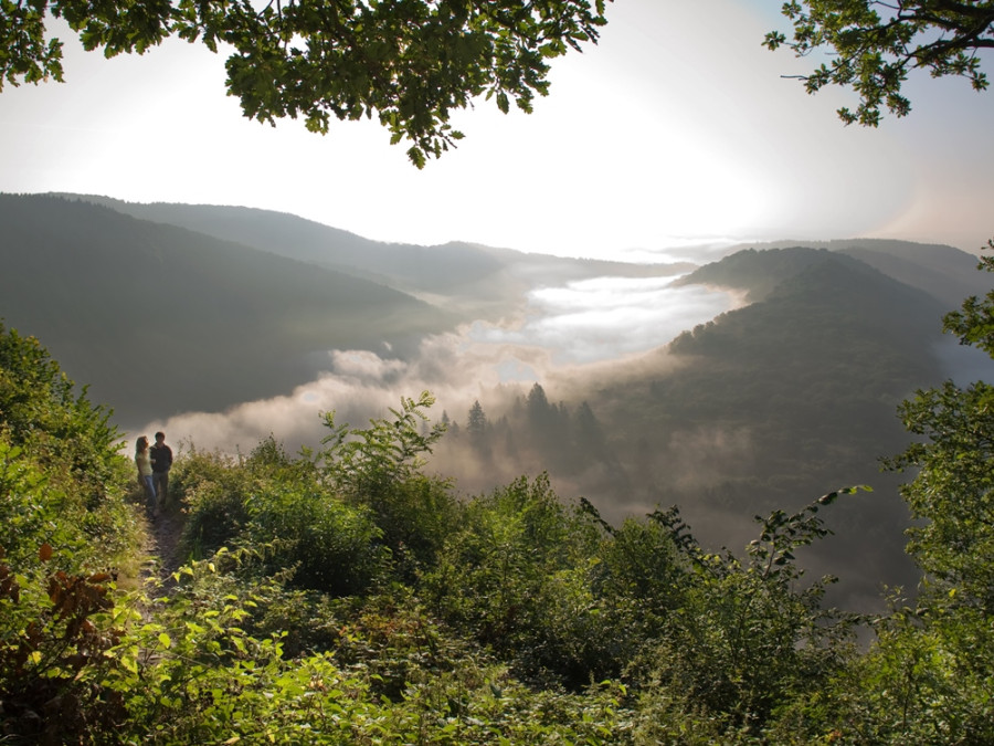 Saarland: Wandelen met uitzicht op de Saarschleife Saarland: Wandelen met uitzicht op de Saarschleife