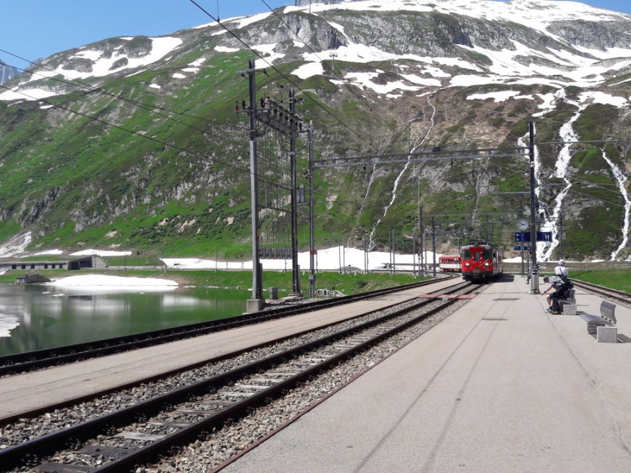 Met de trein door Zwitserland reizen