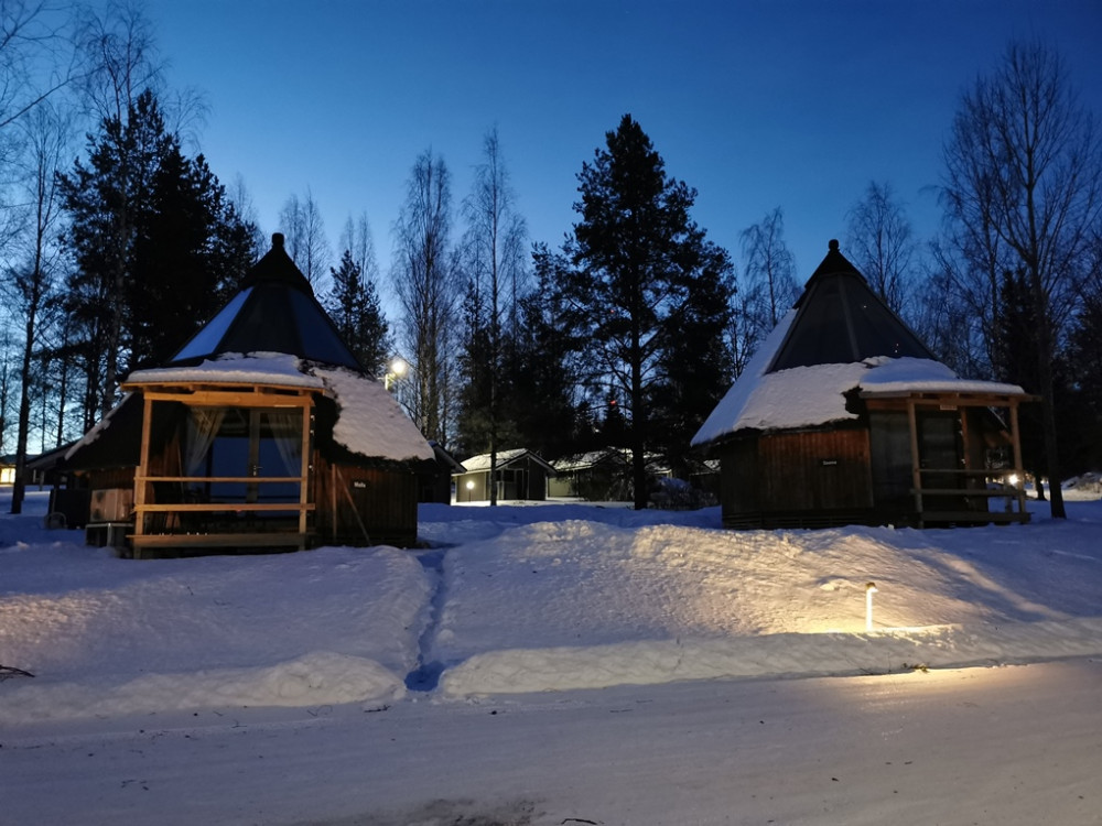 Glass igloos