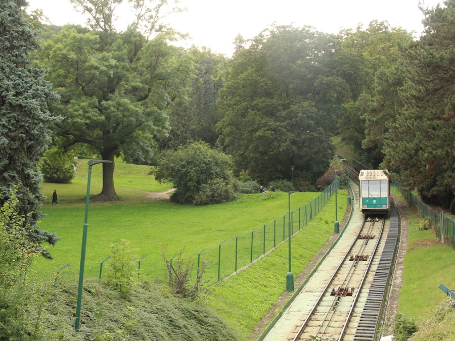 Trammetje Petrin Park