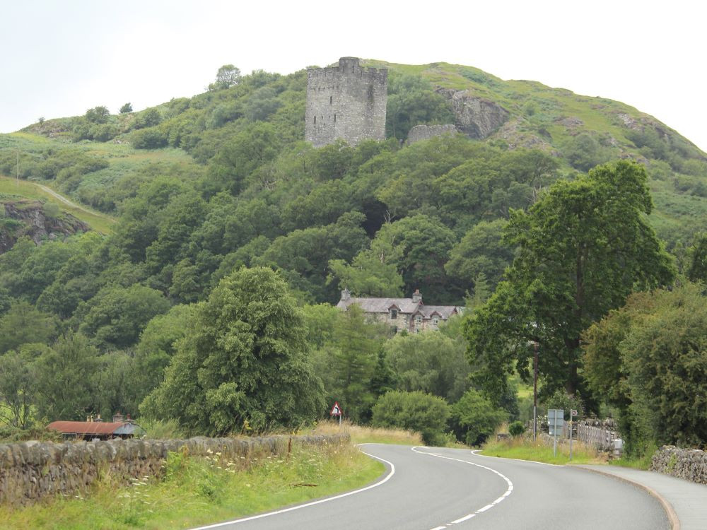 Dolwyddelan Castle