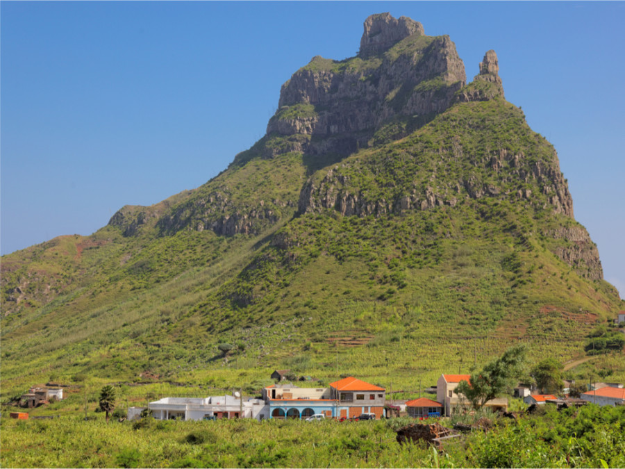 Hoge berg op Sao Nicolau