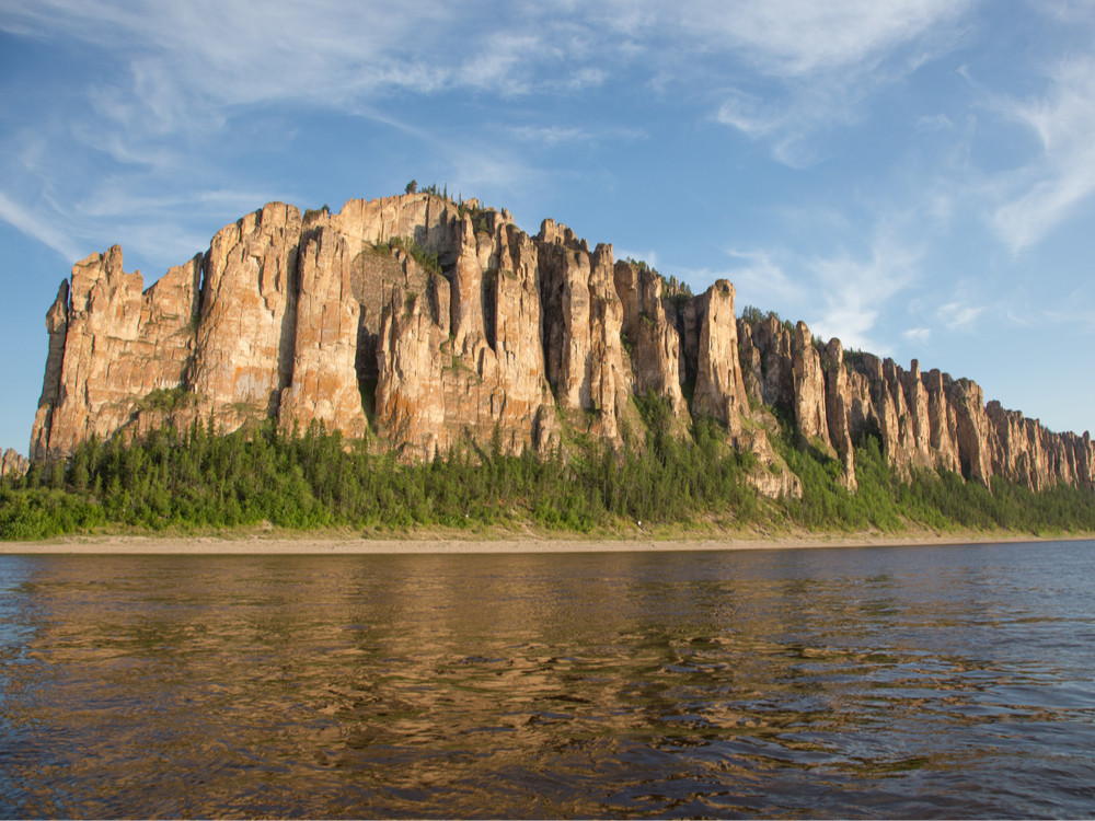 Rusland natuur - Lena Pillars