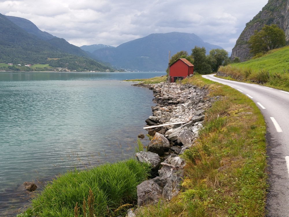 Lustrafjord