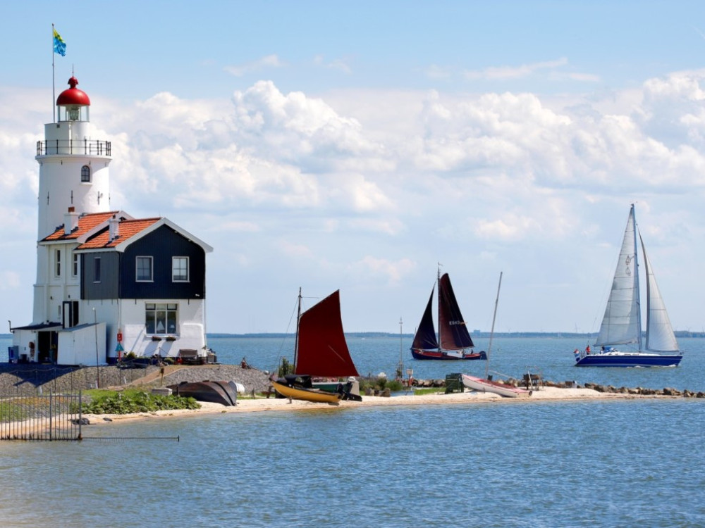 Marken