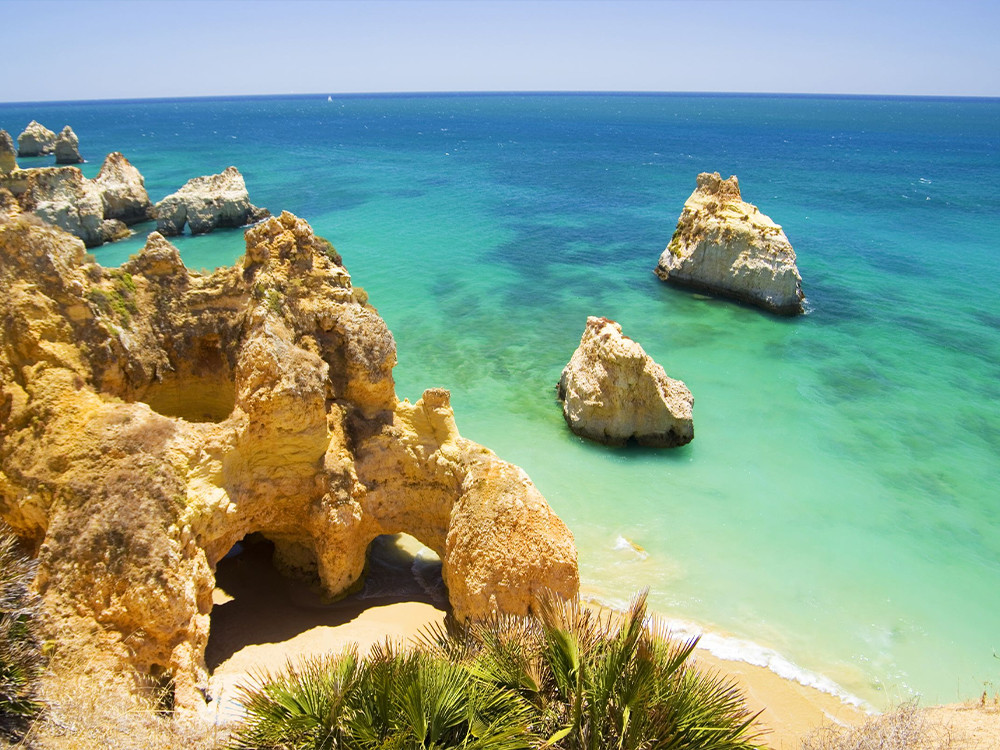 Praia dos Tres Irmaos