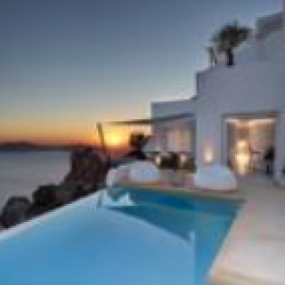 Afbeelding voor Booking.com - Santorini