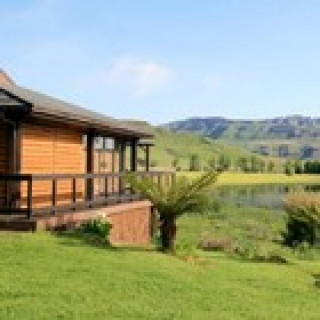 Afbeelding voor Booking.com - Sani Valley Nature Lodges